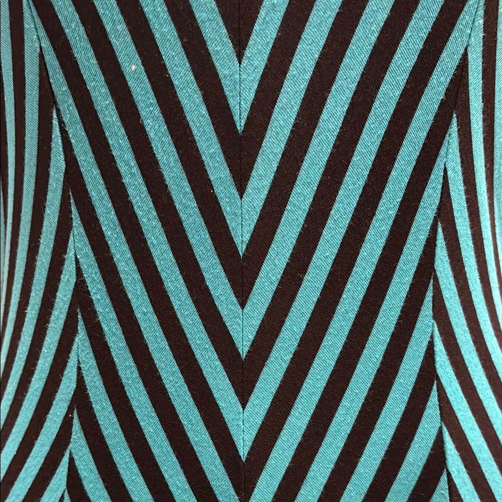 Chevron Teal and Black Slimming Dress - Picture 3 of 7